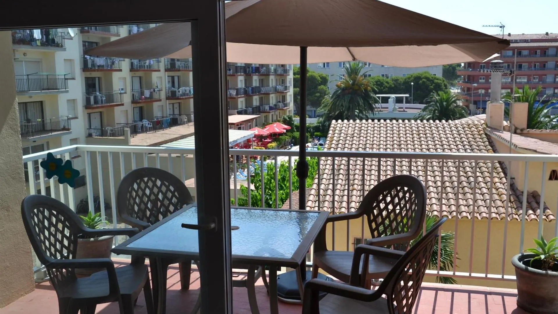 Apartamento Reformado Con Estilo, Cerca De La Playa, Para Familias, Con Terraza Y Parking - Es-323-50 L'Estartit Apartment